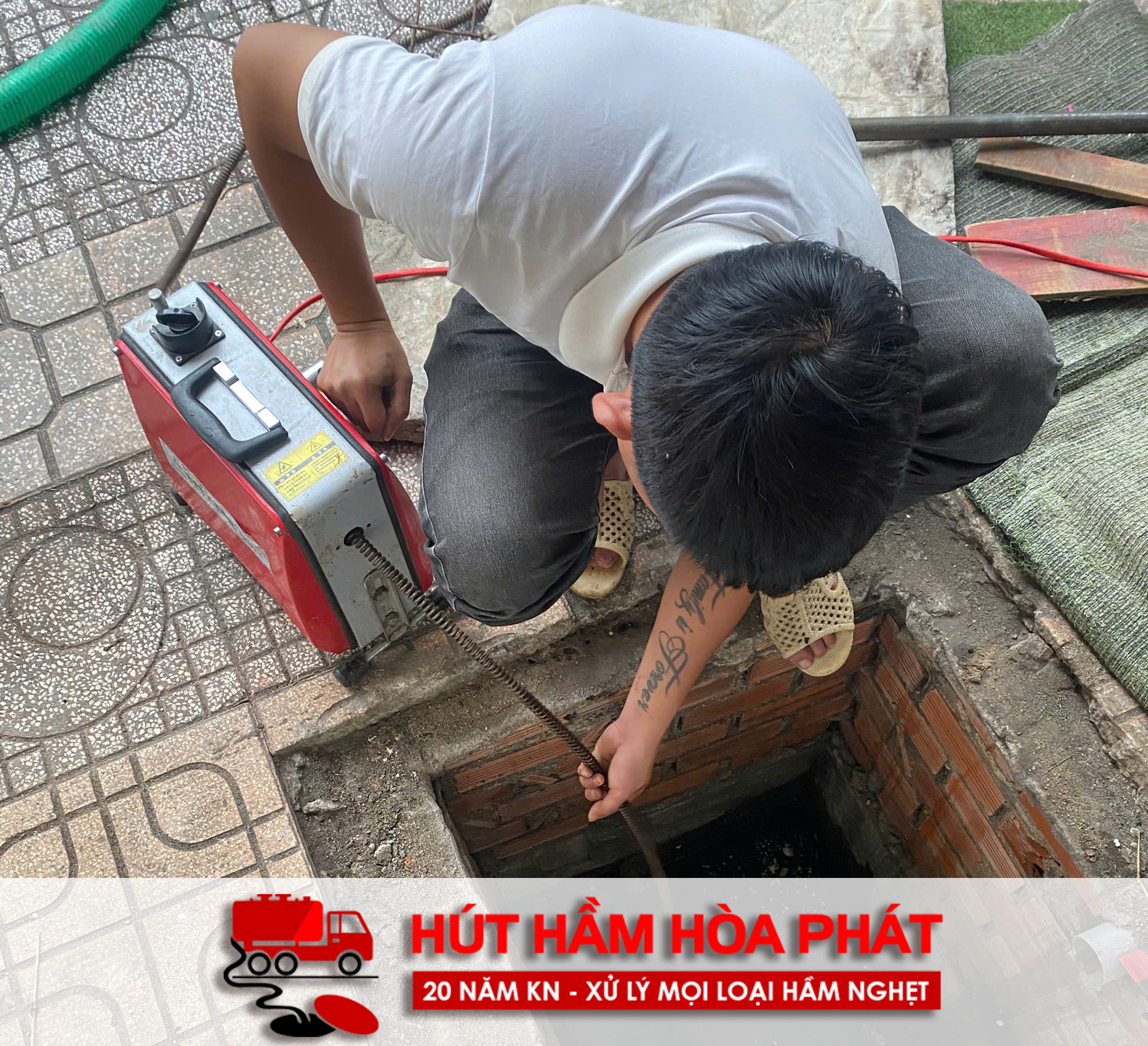 Hút hầm cầu Hòa Phát NT tại Cam Ranh Cam Lâm
