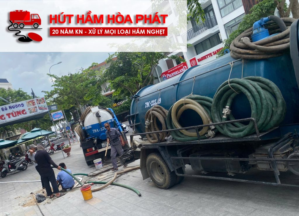 Hút hầm cầu Hòa Phát NT tại Cam Ranh Cam Lâm